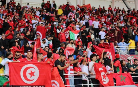 朗斯有戏吗？法甲半程冠军之争引发关注