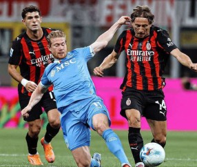 囧叔迷魂阵戏耍孔蒂，普利西奇传射AC米兰2-1那不勒斯登顶意甲