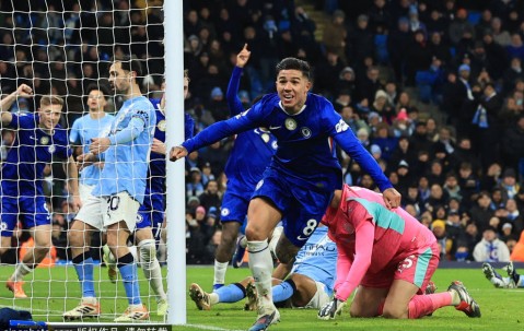 组图：英超曼城1-1切尔西 恩佐读秒绝平庆祝