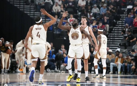 库里6犯毕业科尔被驱逐 勇船老头局竟遭菜鸟抢镜？