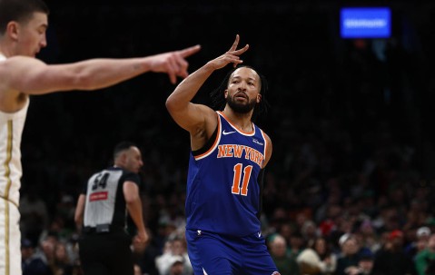 布伦森31分布朗26分 尼克斯大胜凯尔特人